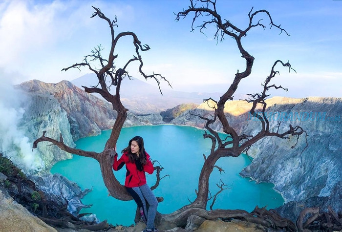 TRIP BROMO - SEWU - IJEN 3D2N