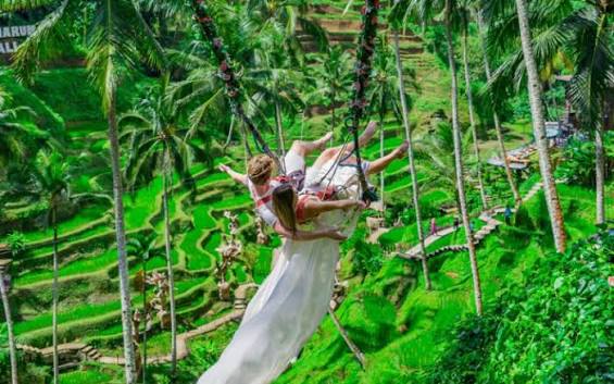 TRIP BROMO - SEWU - IJEN - LOVINA - UBUD - ULUWATU 6D5N